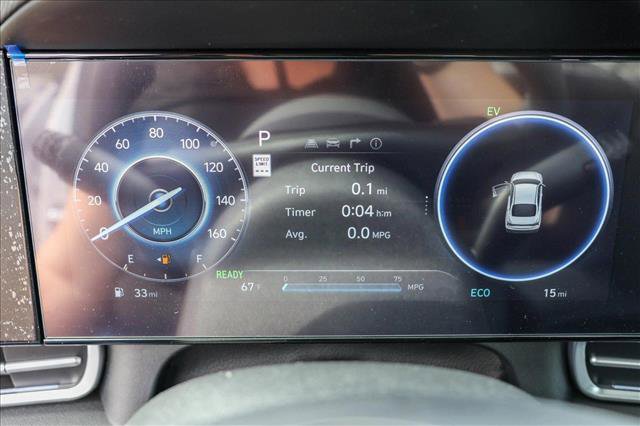 New 2025 Hyundai Elantra Limited image 15