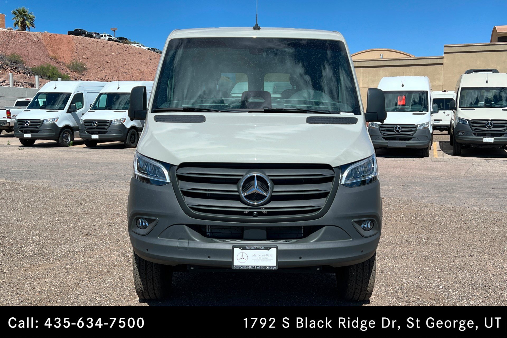 Used 2025 Mercedes-Benz Sprinter 2500 image 8