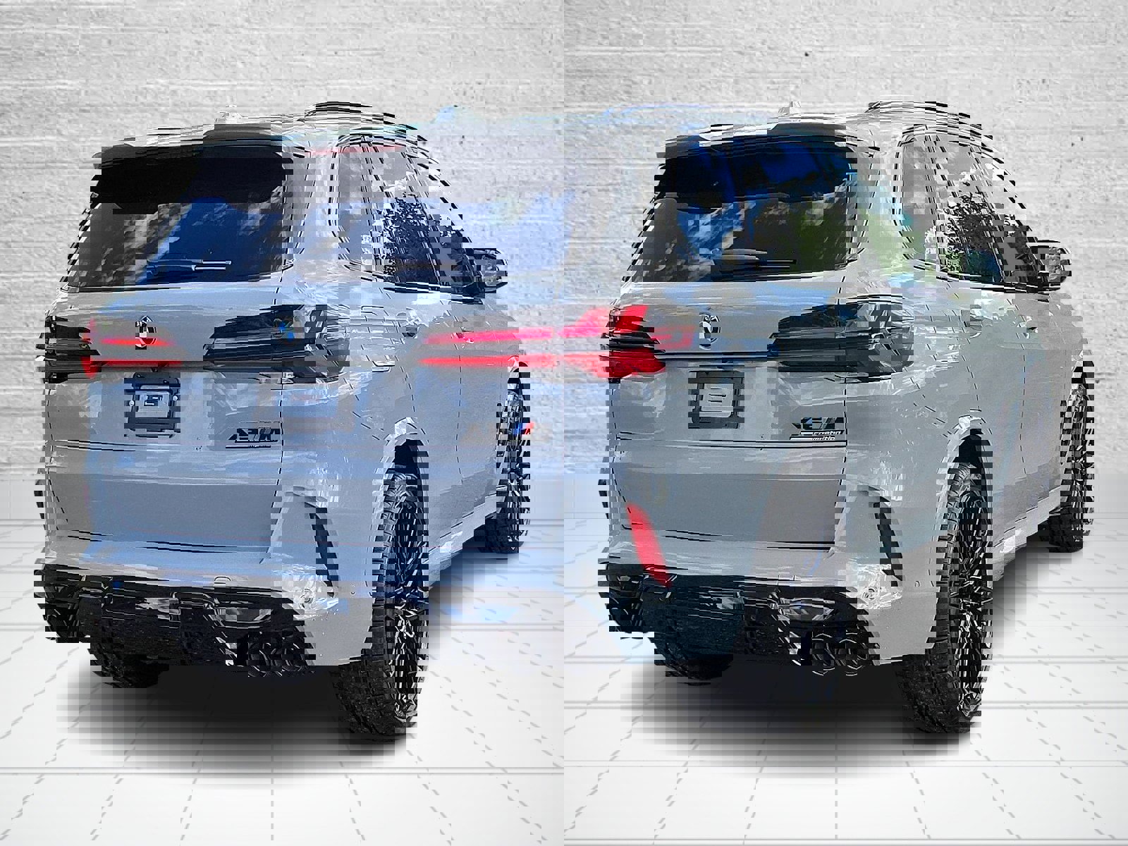 New 2026 BMW X5 M Competition w/ Executive Package image 4