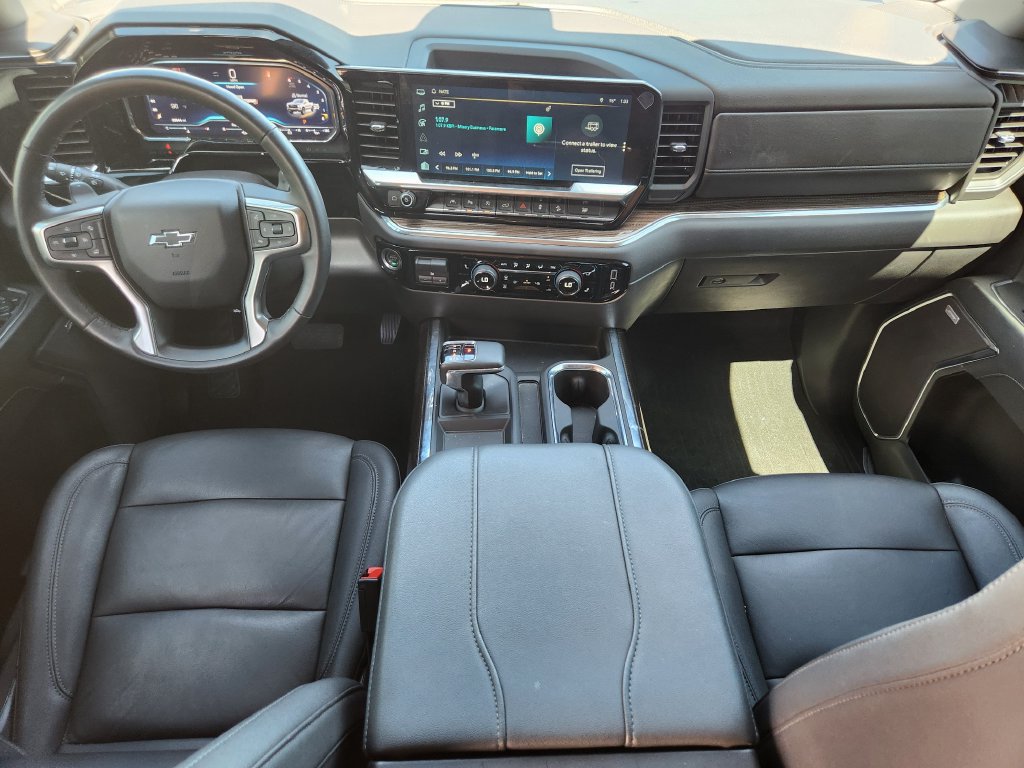 Used 2024 Chevrolet Silverado 1500 LT Trail Boss w/ Convenience Package II AWD/4WD image 25