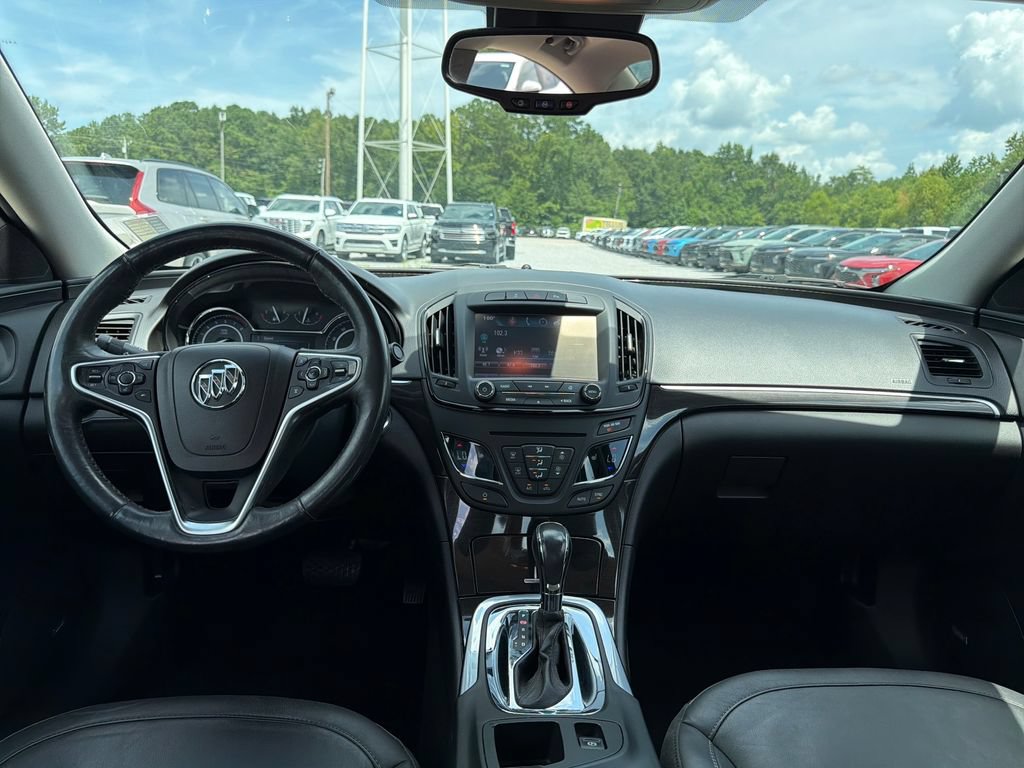 Used 2017 Buick Regal Premium FWD image 12