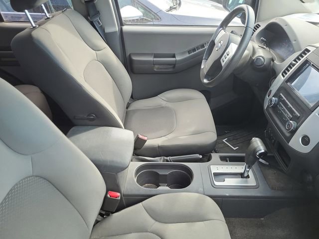 Used 2013 Nissan Xterra S image 7