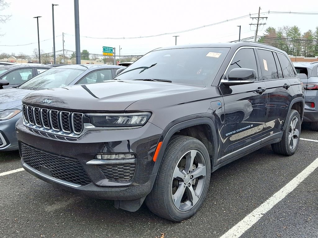 Used 2022 Jeep Grand Cherokee Limited 4xe image 1