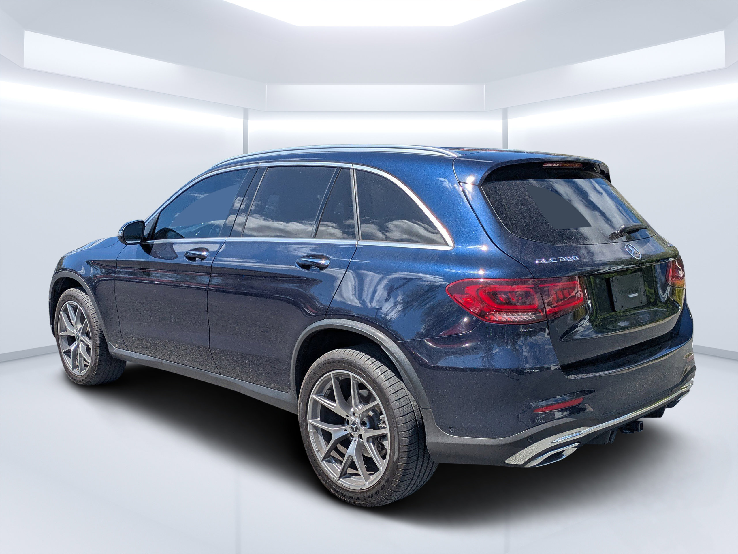 Certified 2022 Mercedes-Benz GLC 300 4MATIC image 5