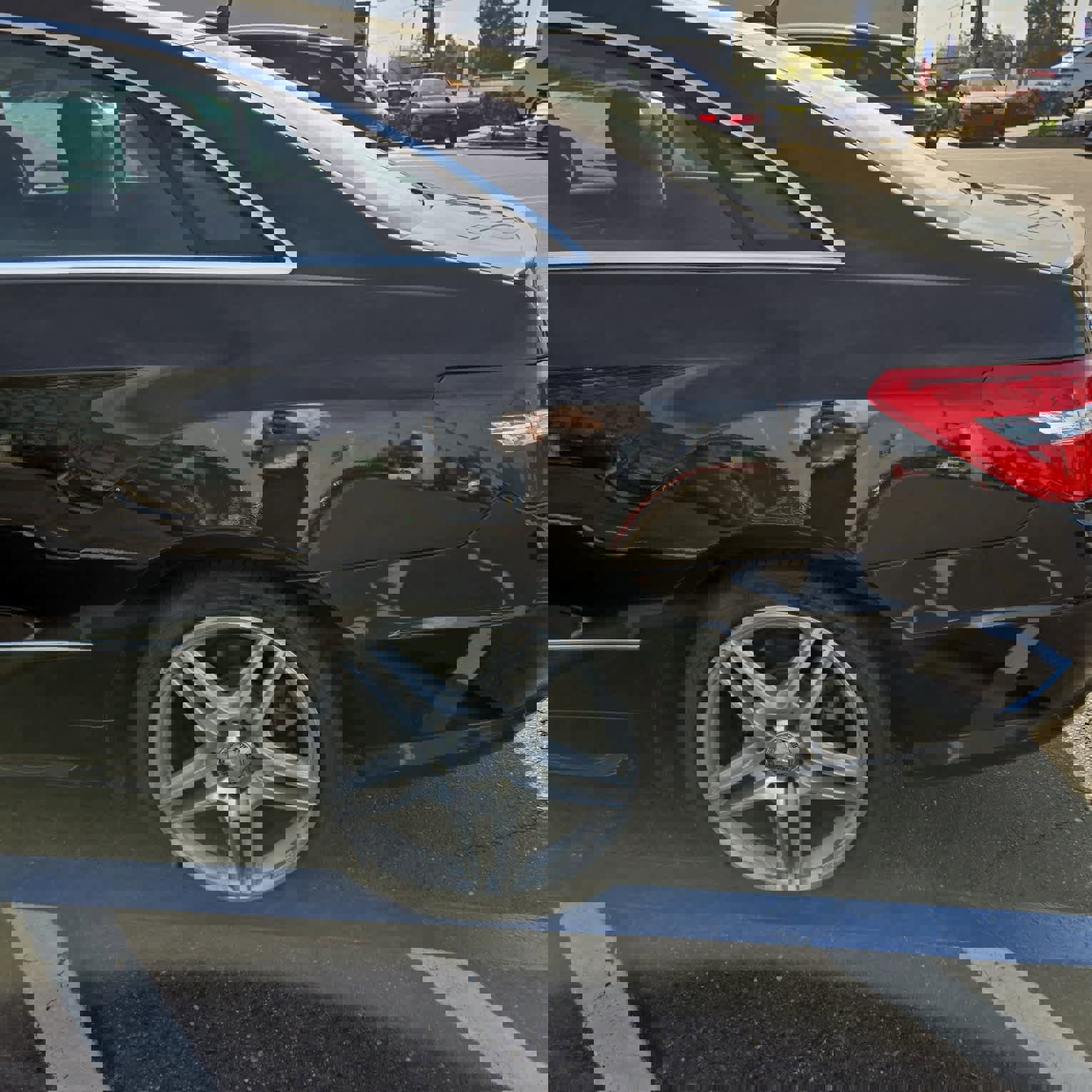 Used 2012 Mercedes-Benz E 550 Coupe image 10