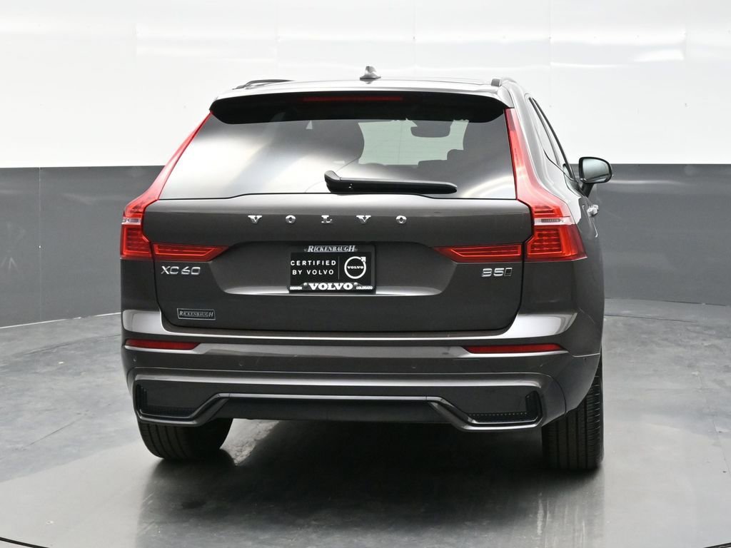Used 2025 Volvo XC60 B5 Plus AWD/4WD image 6