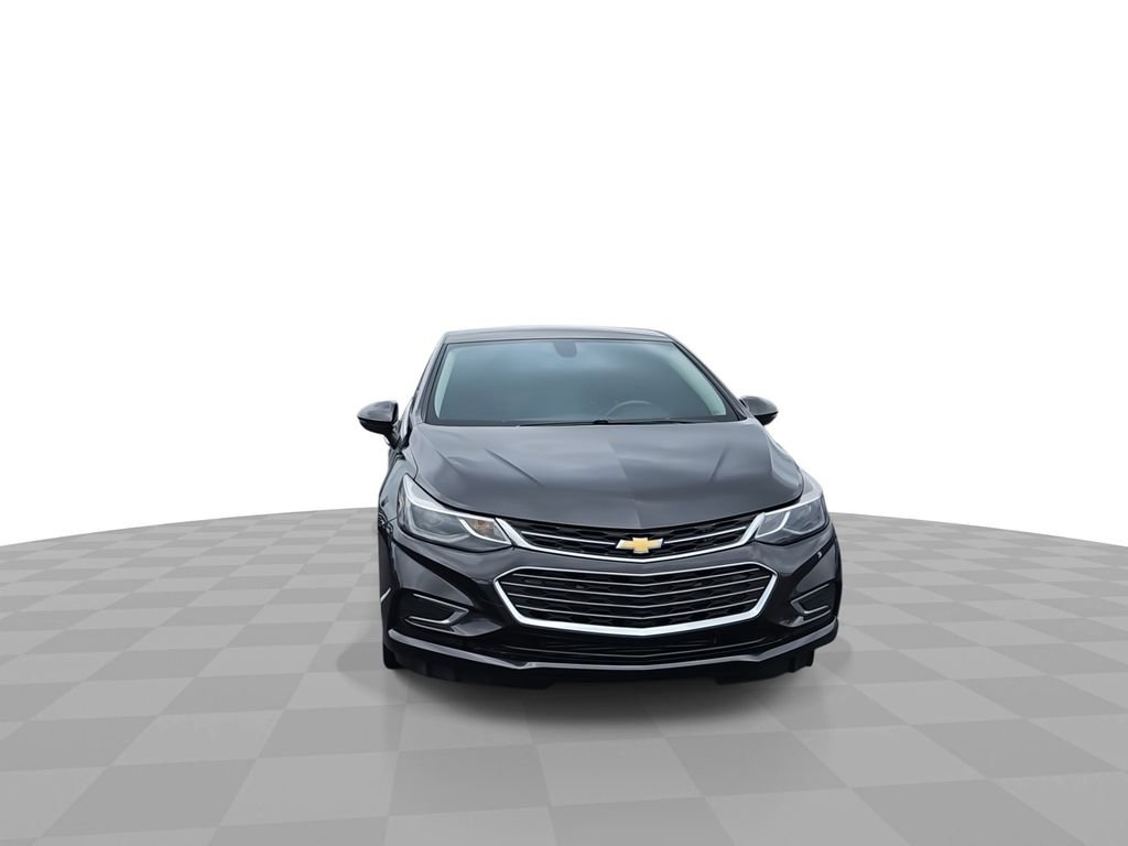 Used 2017 Chevrolet Cruze Premier FWD image 3