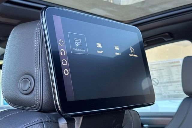 New 2026 GMC Yukon Denali image 17