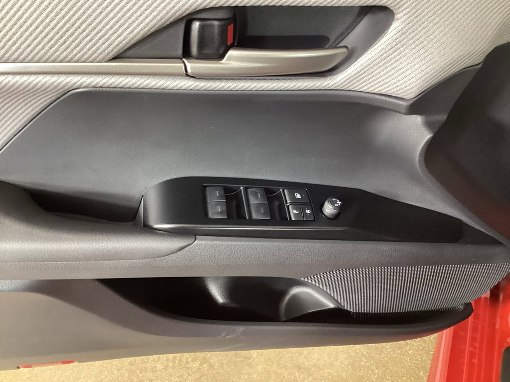 Used 2026 Toyota Camry SE w/ Convenience Package FWD image 10