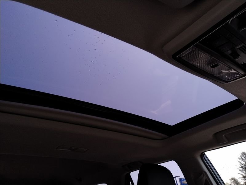 Used 2023 Toyota 4Runner SR5 Premium w/ Moonroof Package AWD/4WD image 15