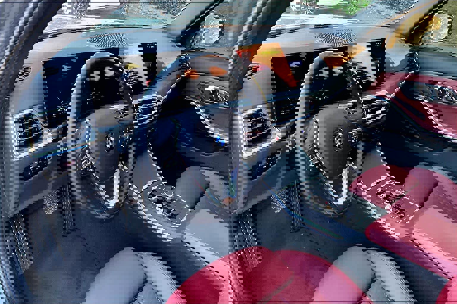 Used 2023 BMW 330i Sedan w/ Driving Assistance Package image 17