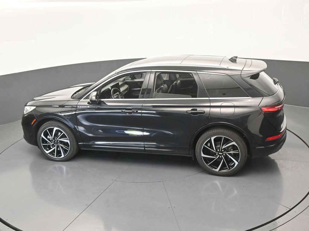 Used 2024 Lincoln Corsair Grand Touring AWD/4WD image 47