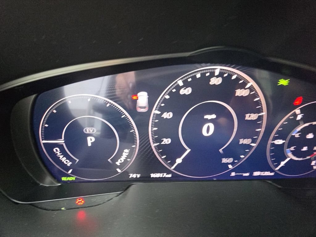Used 2025 MAZDA CX-70 Plug-In Hybrid w/ Premium Plus AWD/4WD image 16