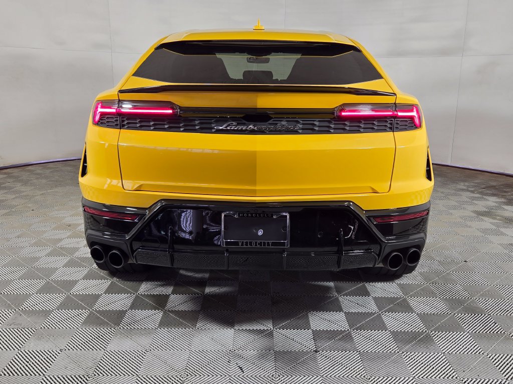 Used 2025 Lamborghini Urus SE AWD/4WD image 8