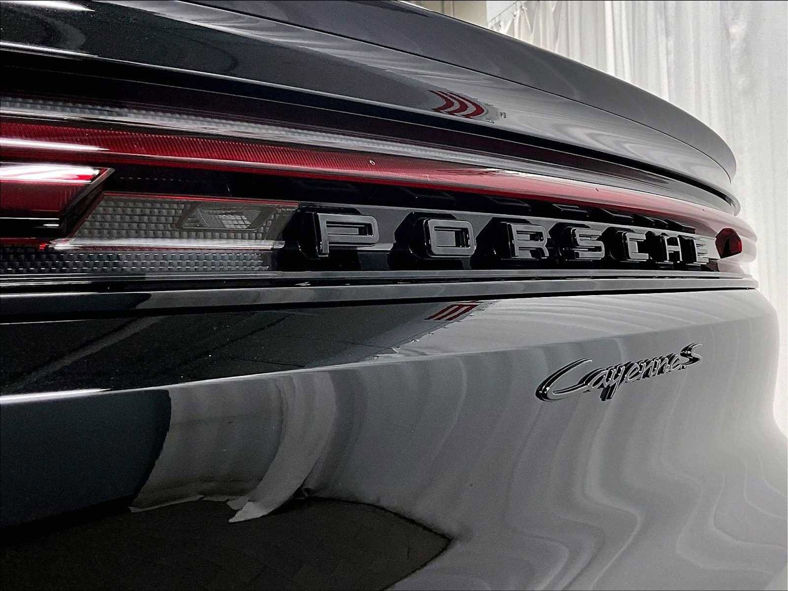 New 2026 Porsche Cayenne S image 33