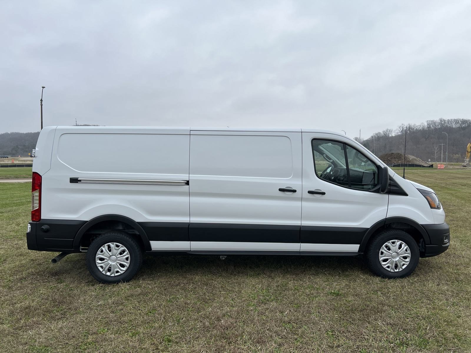 Used 2024 Ford Transit 350 Low Roof w/ Exterior Upgrade Package image 3