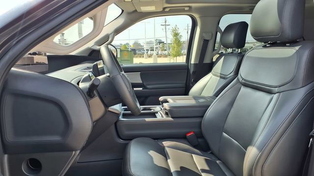 Used 2025 Ford Expedition Max Active image 19