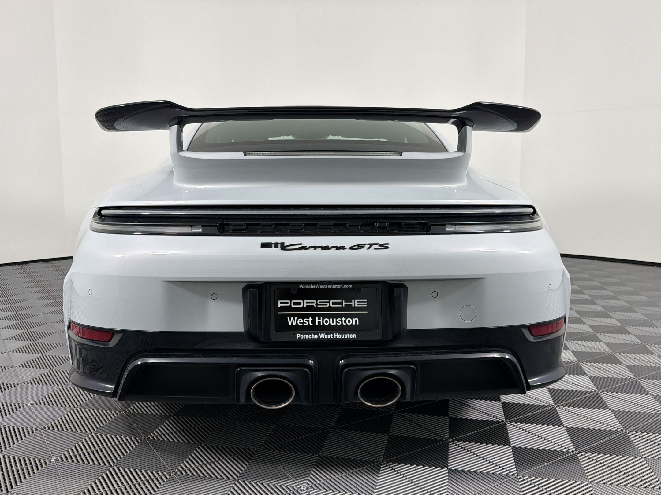 Certified 2026 Porsche 911 Carrera GTS RWD image 10