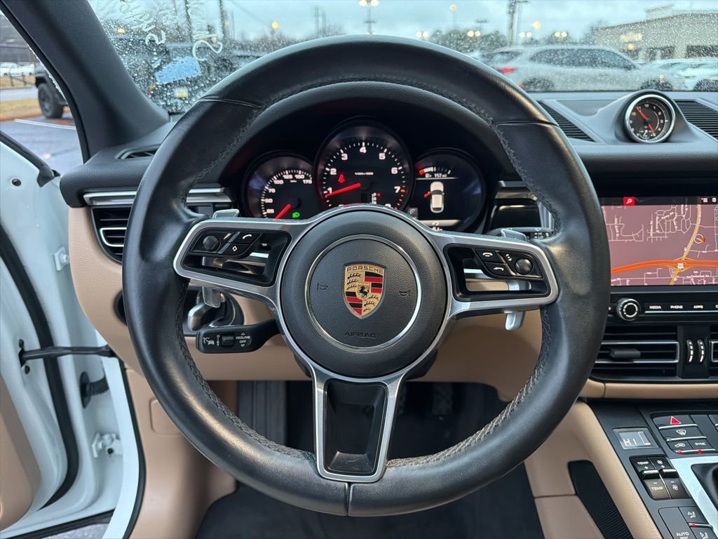 Used 2020 Porsche Macan Base image 15
