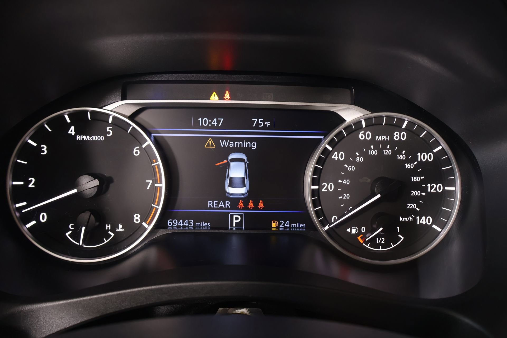 Used 2023 Nissan Altima 2.5 SV FWD image 4