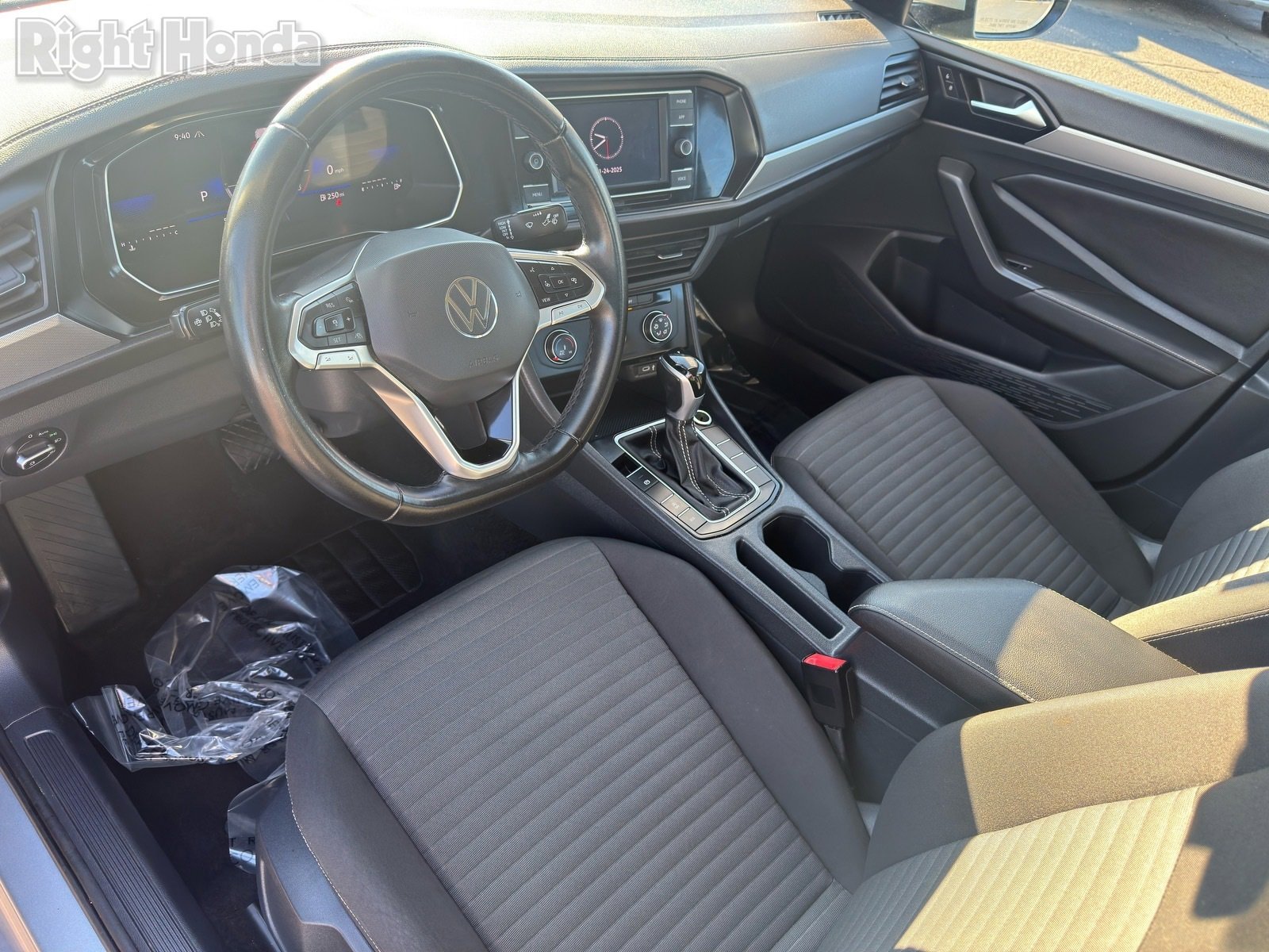 Used 2024 Volkswagen Jetta S image 15