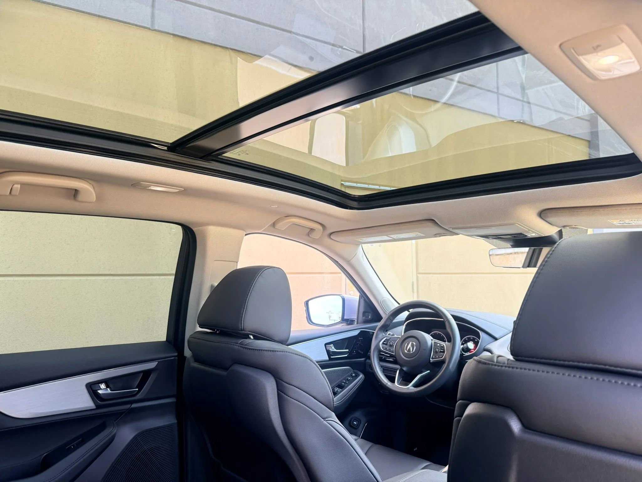 Used 2024 Acura MDX SH-AWD image 32