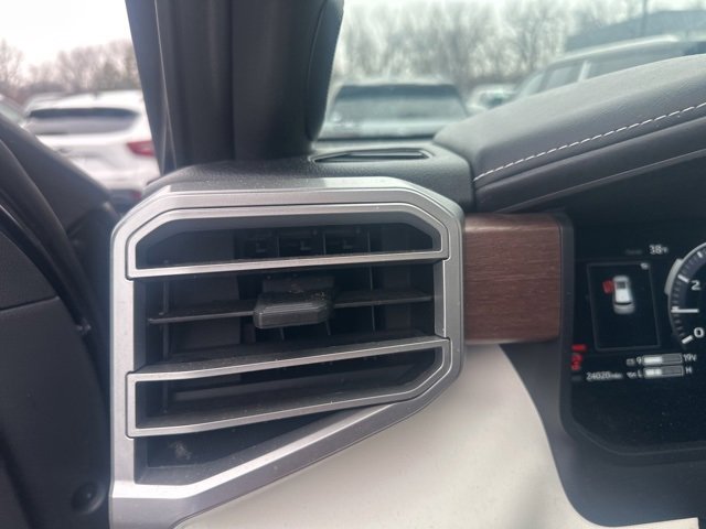 Used 2024 Toyota Sequoia Capstone image 29