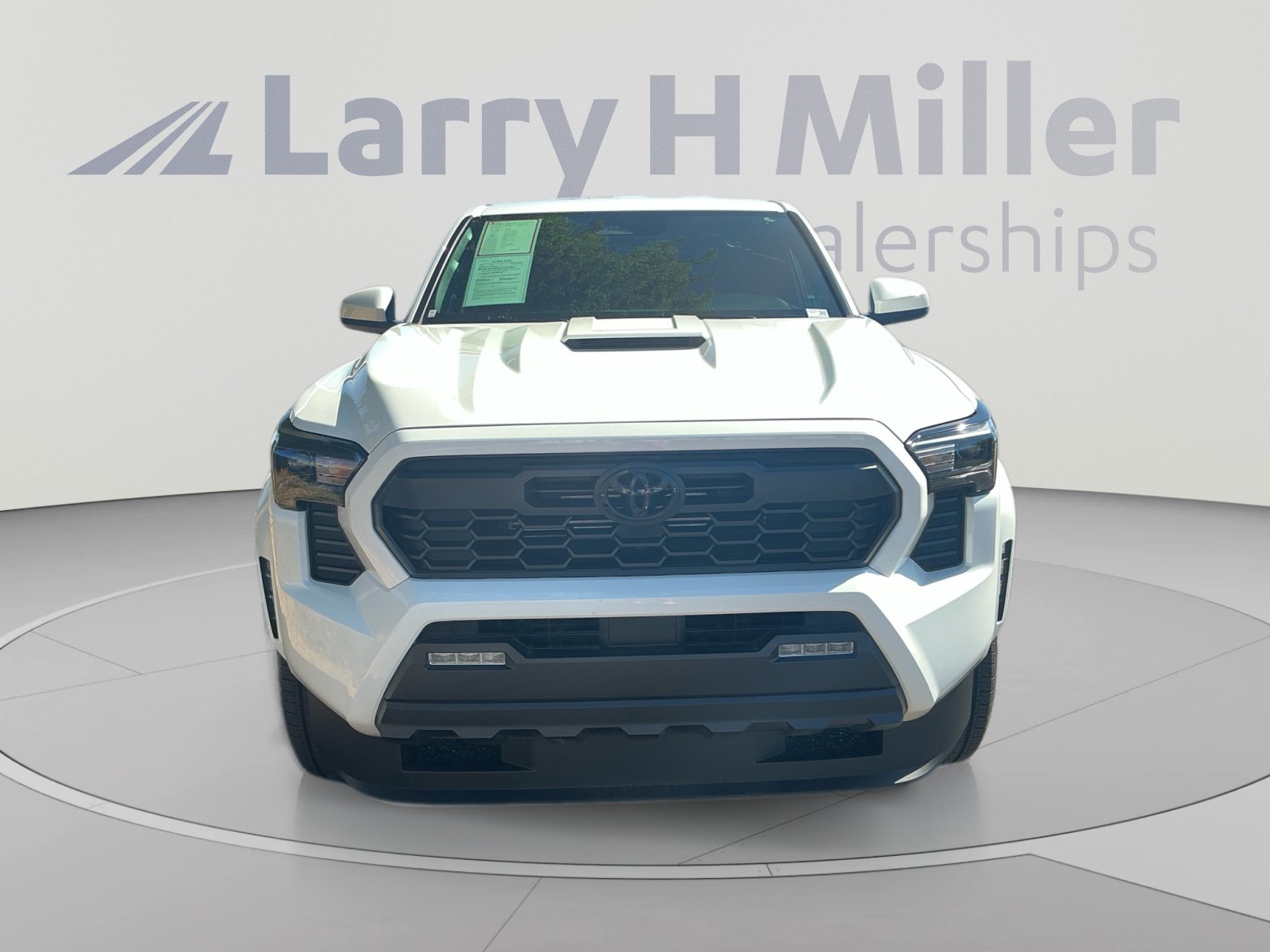 Used 2026 Toyota Tacoma TRD Sport AWD/4WD image 7