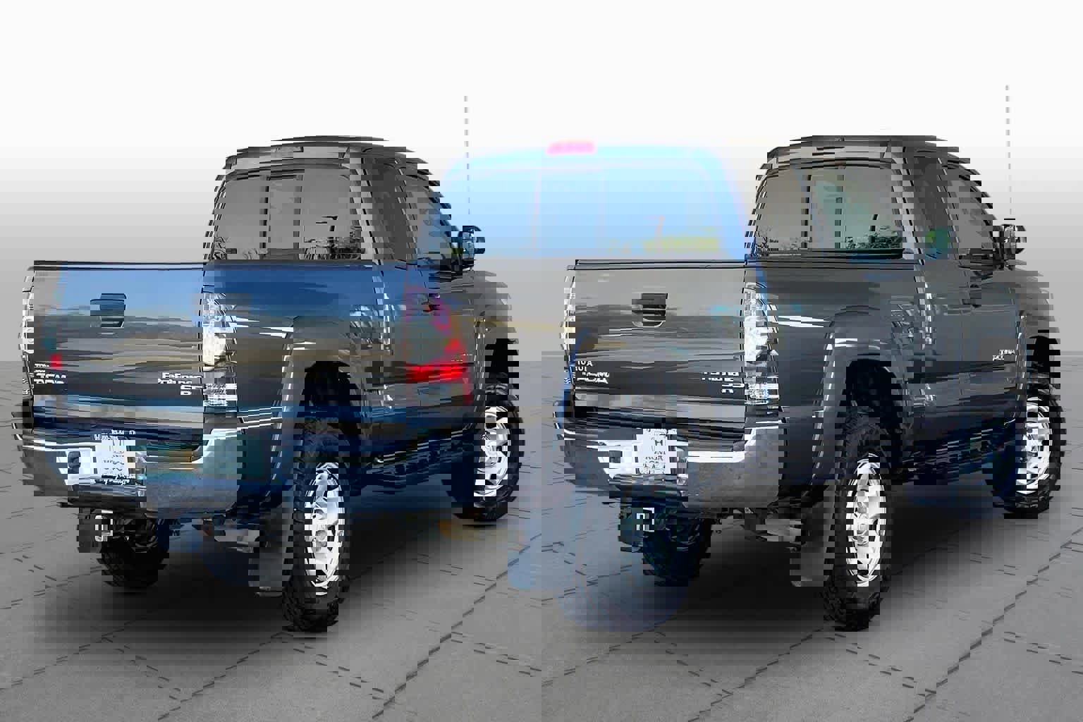 Used 2012 Toyota Tacoma PreRunner w/ SR5 Pkg RWD image 12