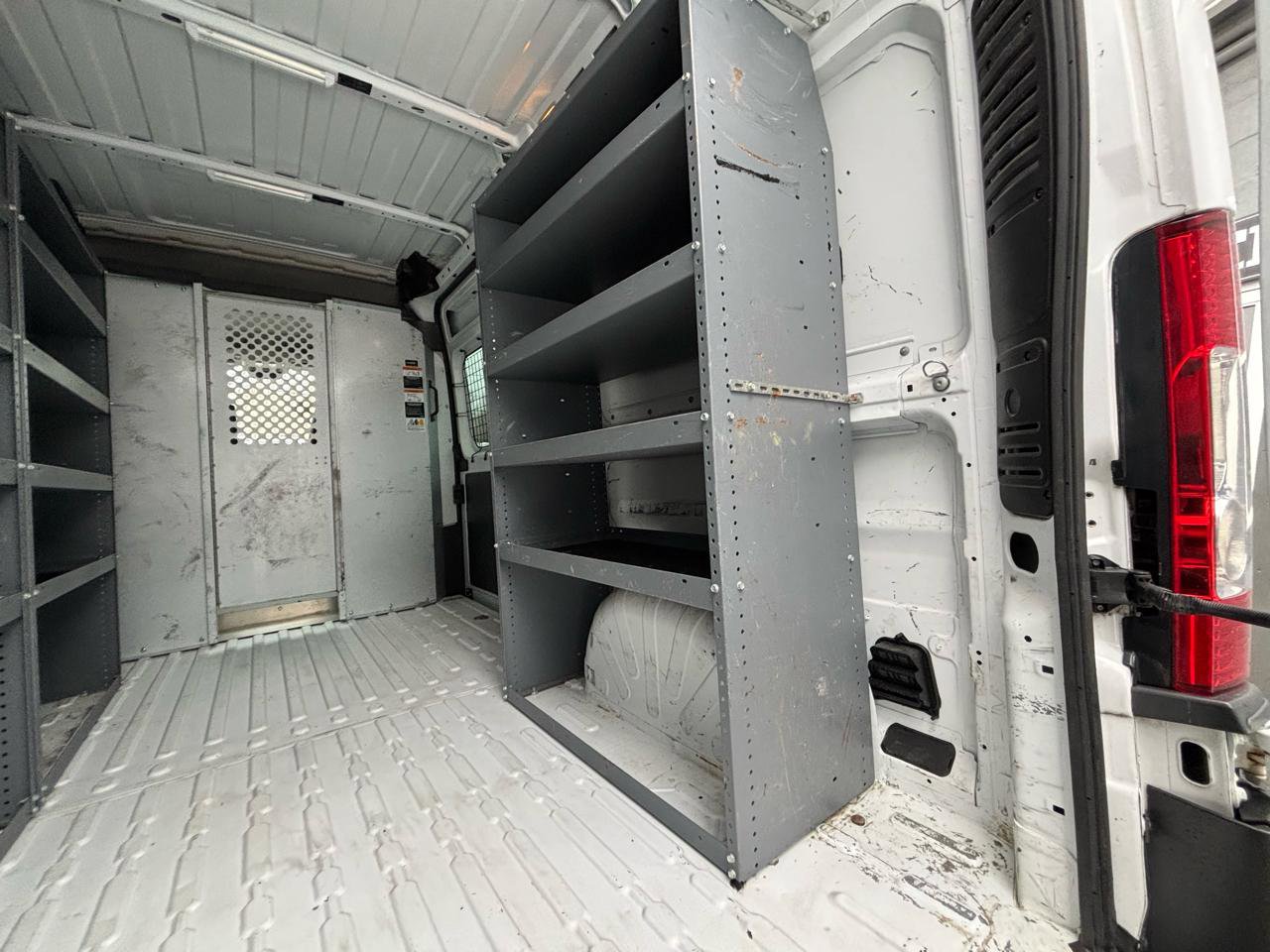 Used 2018 RAM ProMaster 2500 w/ Interior Convenience Group image 10