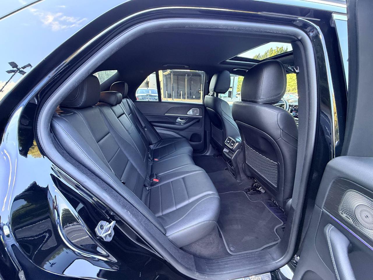Used 2021 Mercedes-Benz GLE 350 w/ AMG Line Exterior image 13
