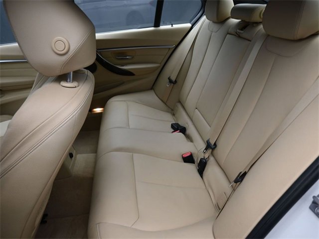 Used 2016 BMW 340i Sedan image 12