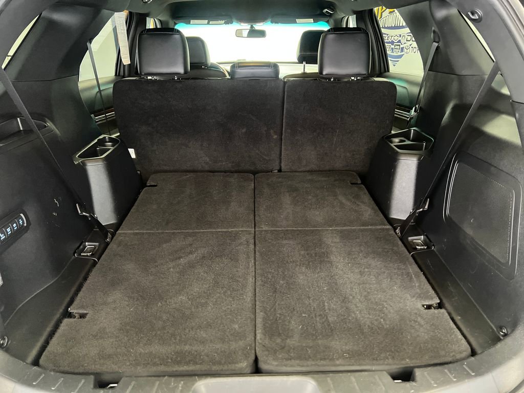 Used 2016 Ford Explorer Limited image 43