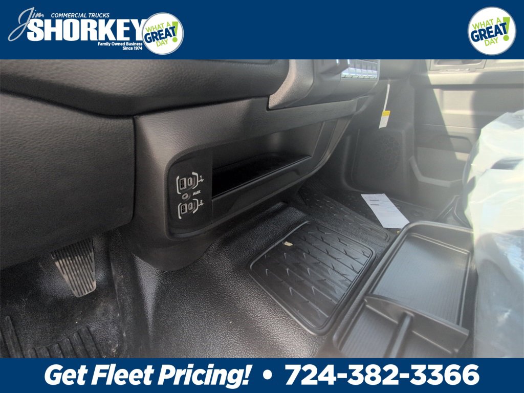 New 2026 RAM 5500 Tradesman w/ Chrome Appearance Group image 14