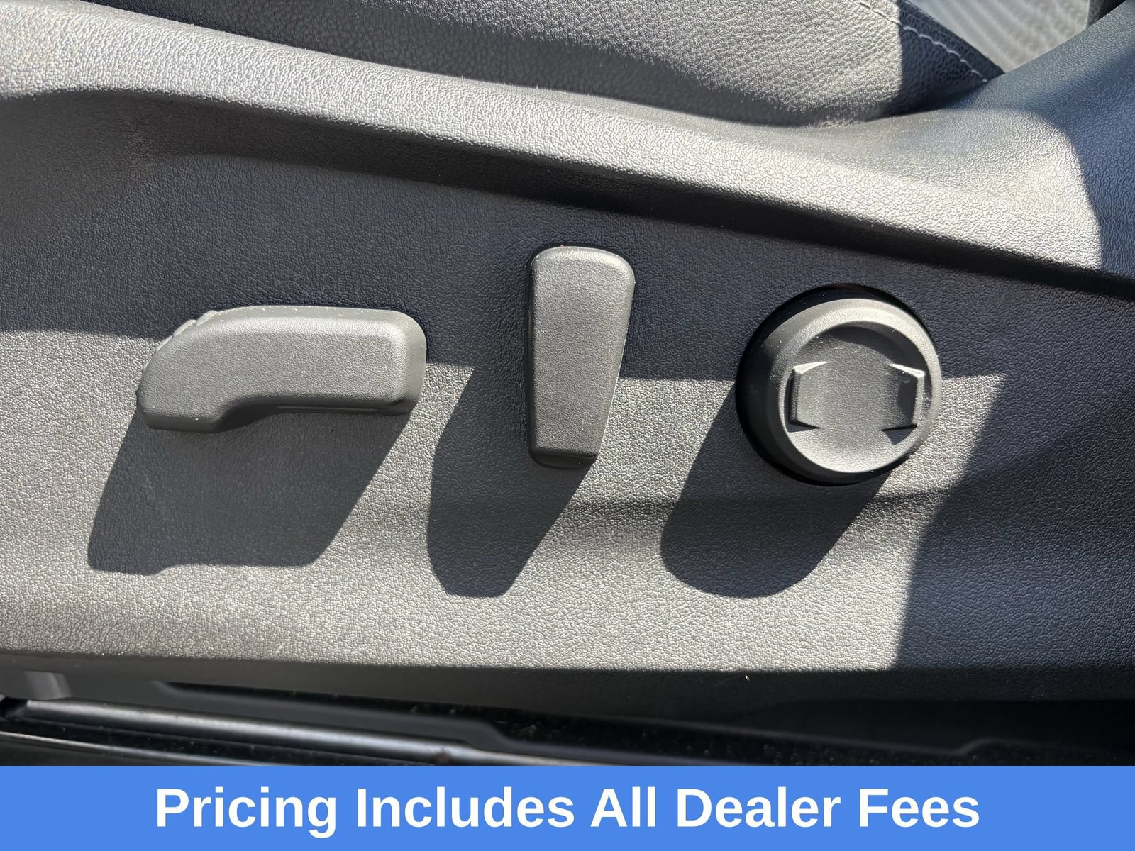 Used 2023 Subaru Forester Premium AWD/4WD image 27