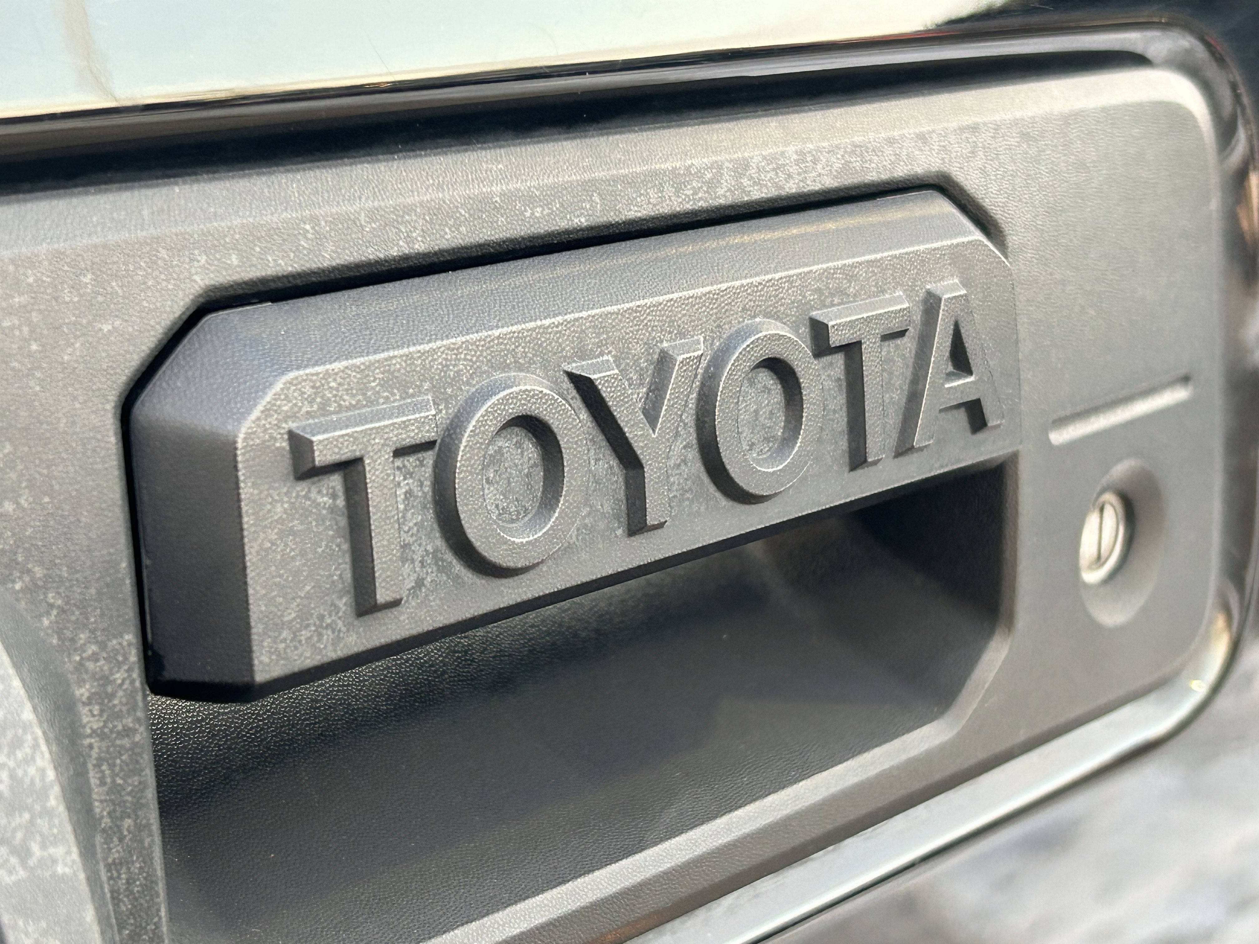 Certified 2023 Toyota Tacoma SR image 7