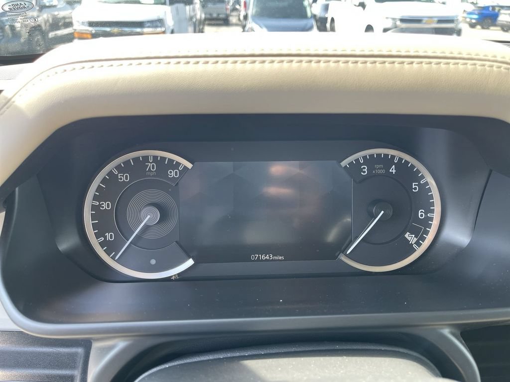 Used 2020 Land Rover Defender 110 AWD/4WD image 8