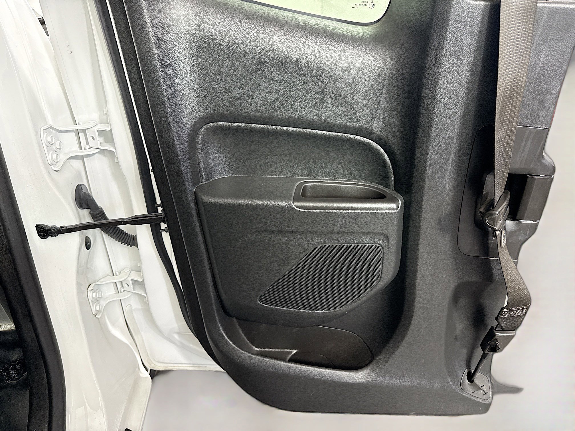 Used 2022 Chevrolet Colorado LT w/ Fleet Safety Package image 25