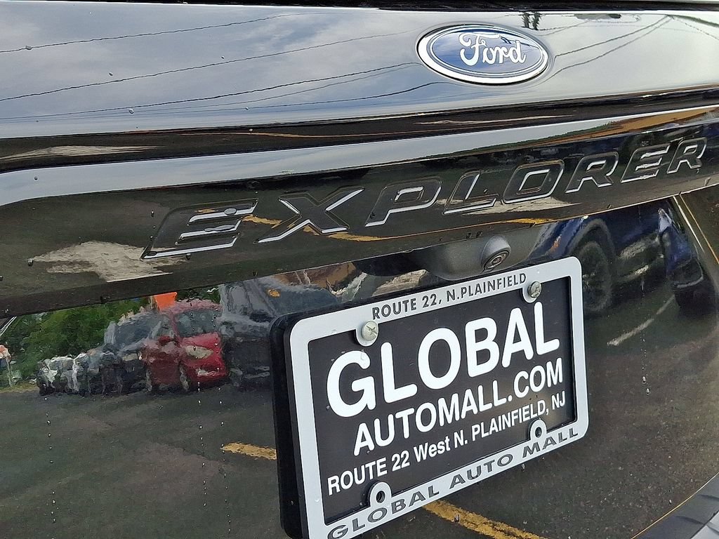 Used 2024 Ford Explorer ST w/ Equipment Group 401A AWD/4WD image 31