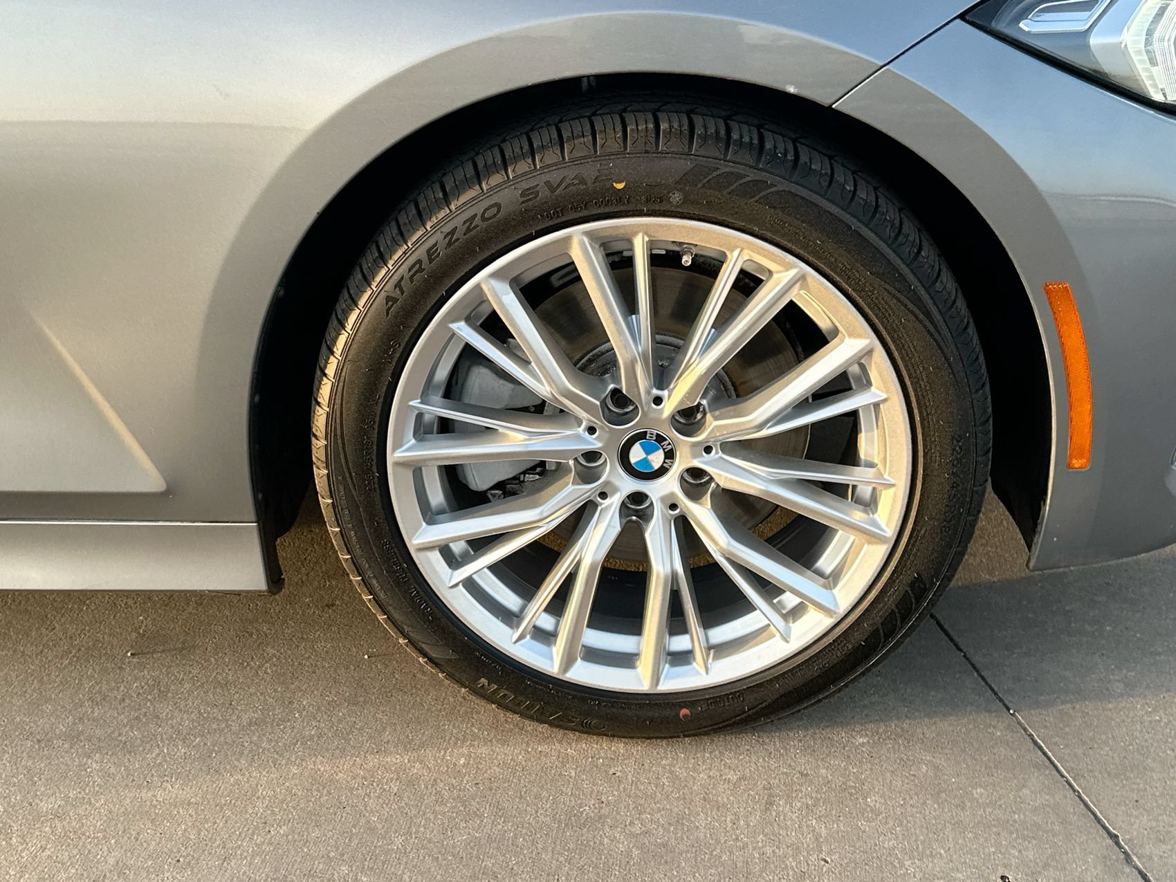 Used 2023 BMW 330i Sedan RWD image 10