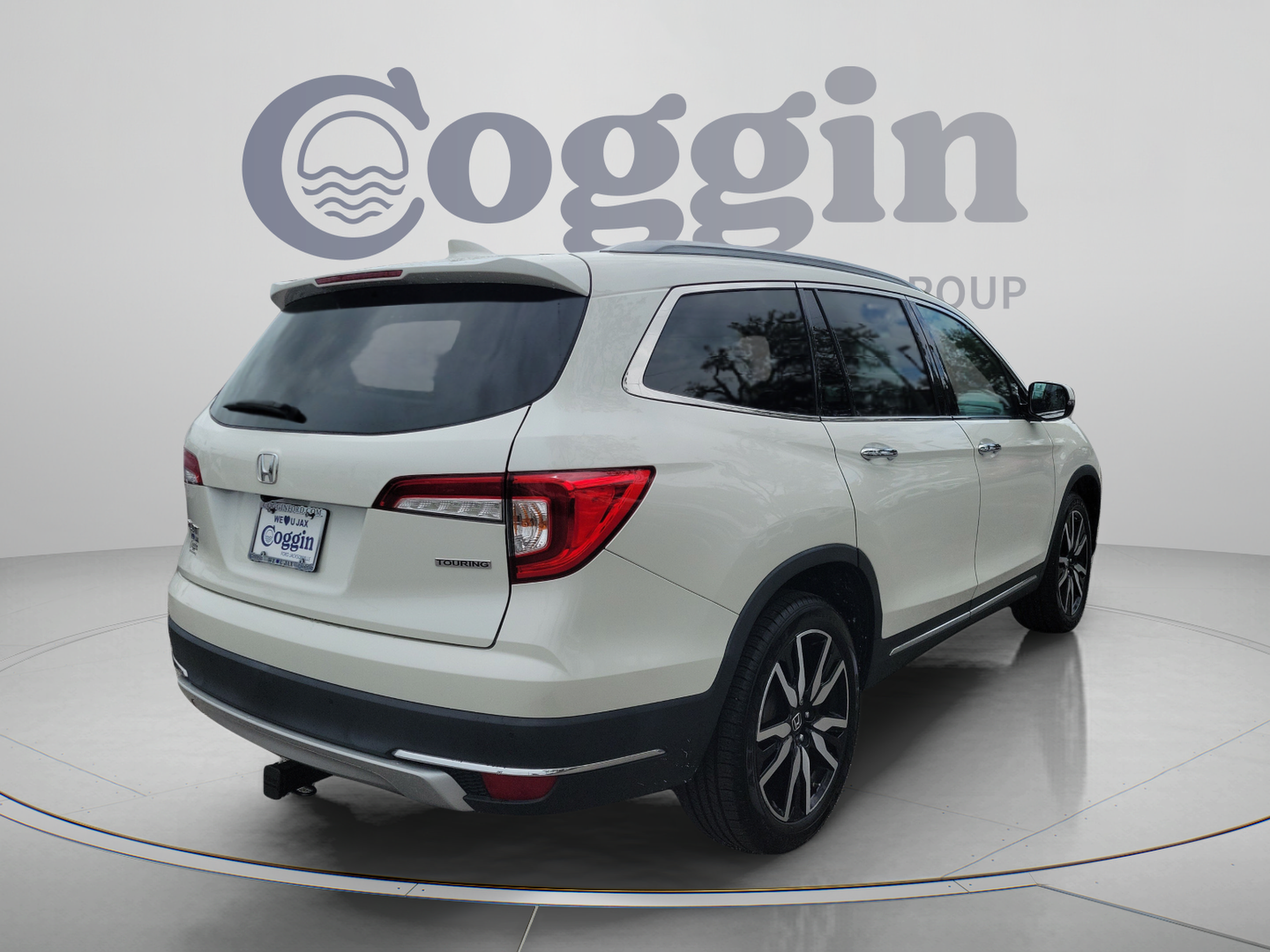 Used 2019 Honda Pilot Touring image 3