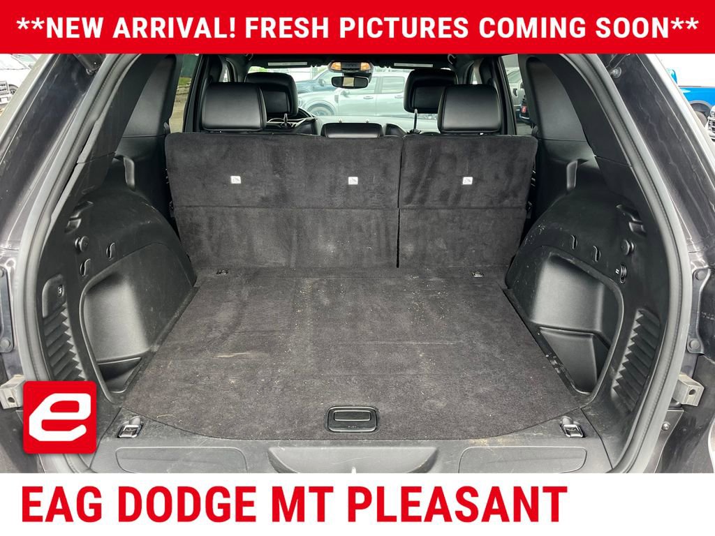 Used 2021 Jeep Grand Cherokee Laredo X AWD/4WD image 12