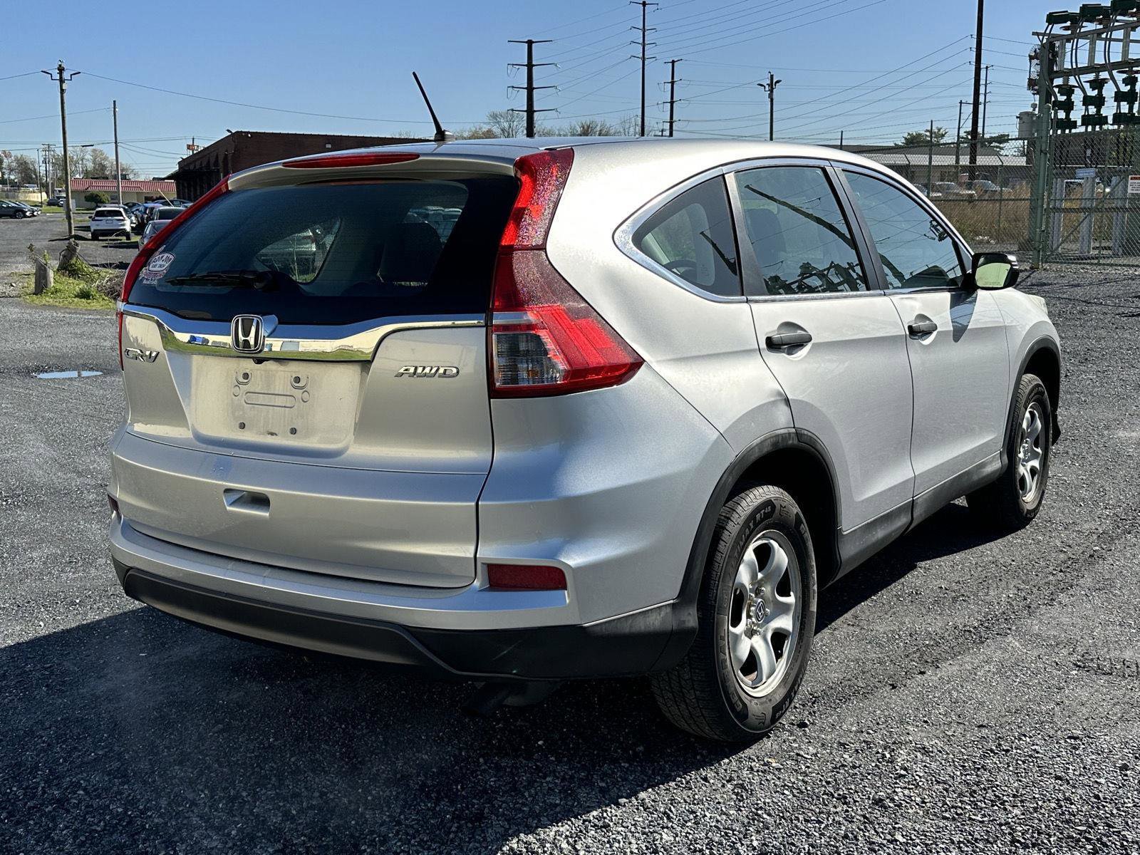 Used 2015 Honda CR-V LX image 8