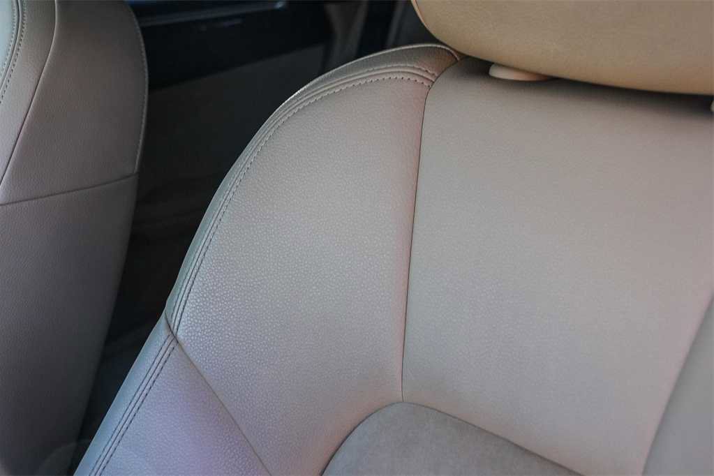 Used 2018 Porsche Macan image 24