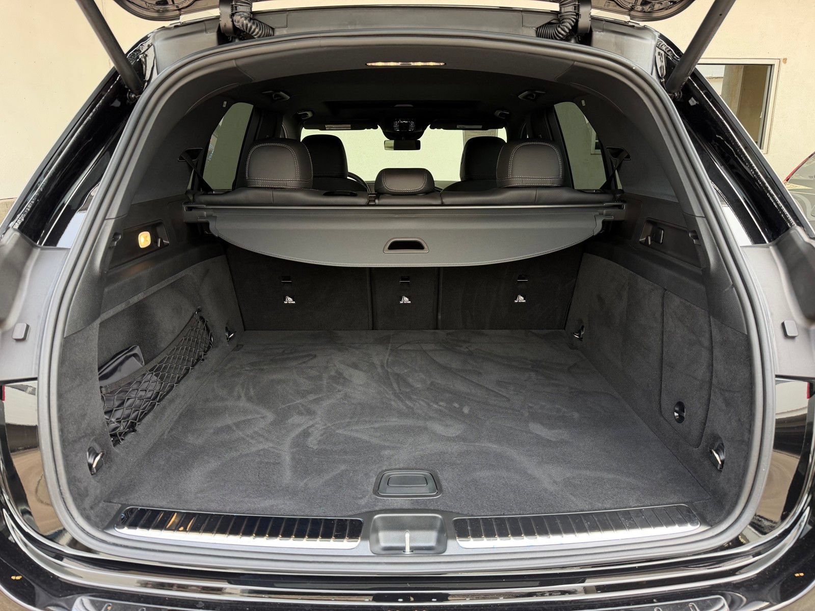 Certified 2025 Mercedes-Benz GLE 450 4MATIC image 17