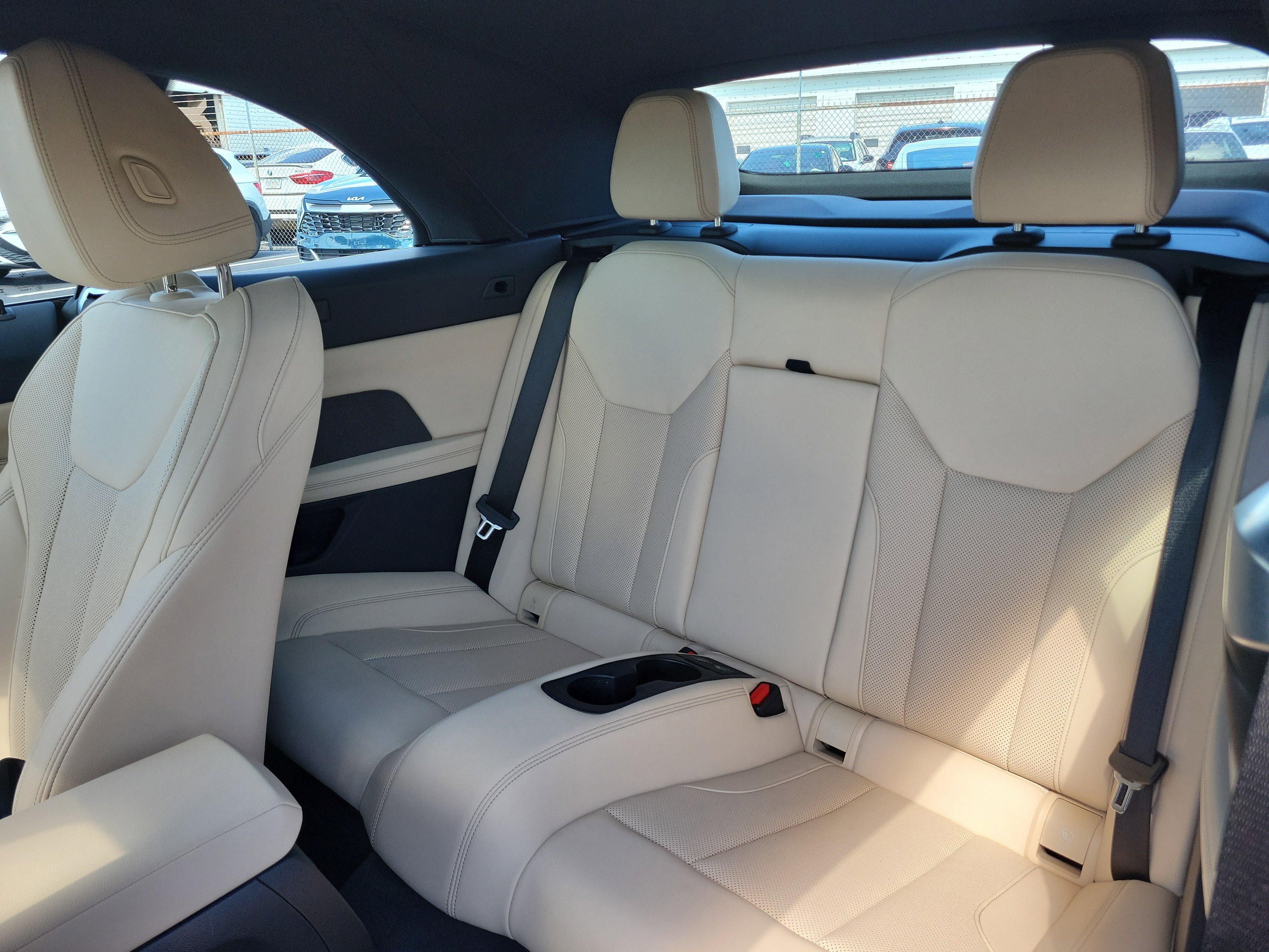 Used 2026 BMW 430i Convertible RWD image 8