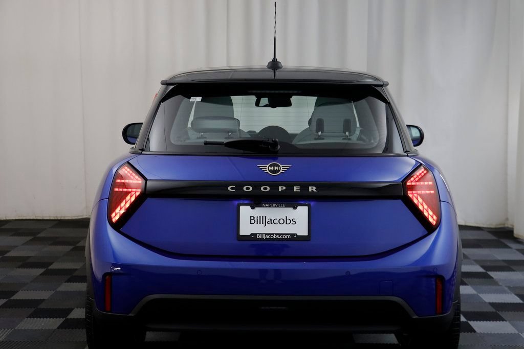 New 2026 MINI Cooper 2-Door Hardtop FWD image 16