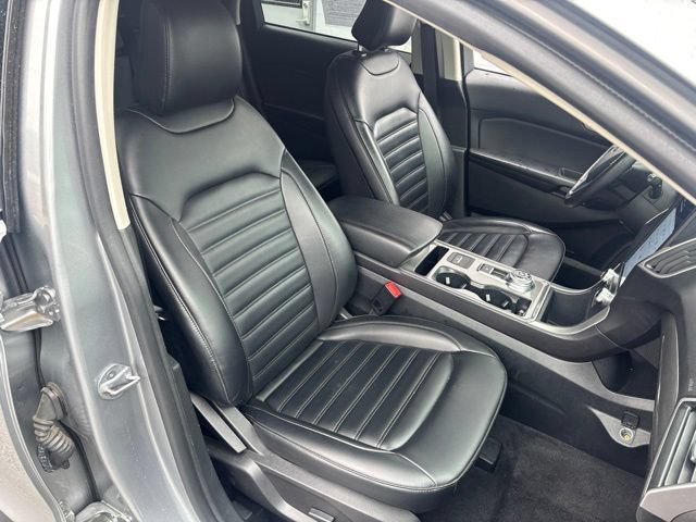 Used 2023 Ford Edge SEL AWD/4WD image 7