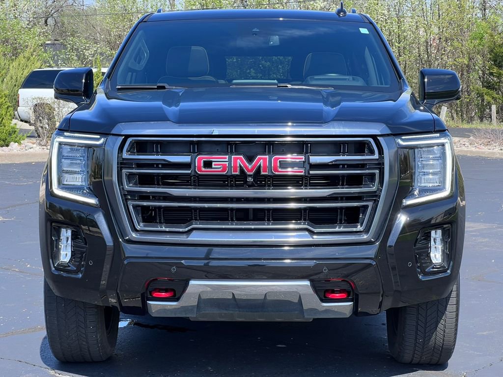 Used 2023 GMC Yukon XL AT4 w/ AT4 Premium Plus Package AWD/4WD image 47