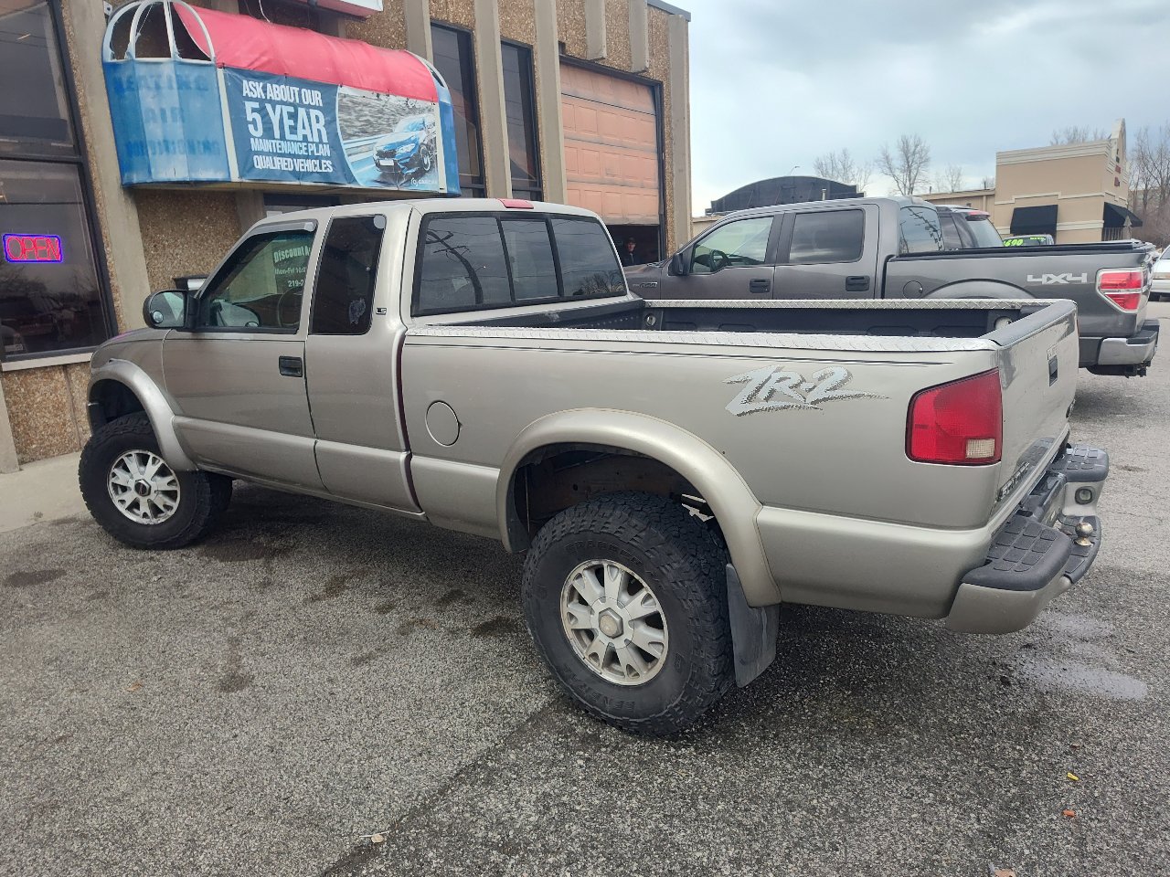 Used 2003 GMC Sonoma SLS w/ SLS Preferred Equipment Group image 7